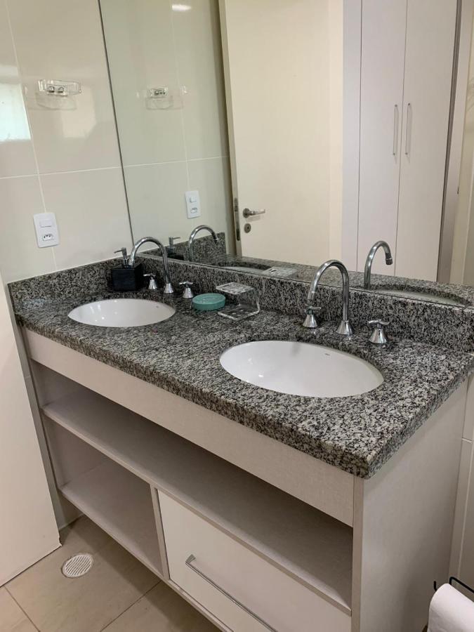 Ferienwohnung Flat Em Pitangueiras - Sacada Gourmet, 3 Dorms, Limpeza Diaria E Serv De Praia Guarujá Exterior foto